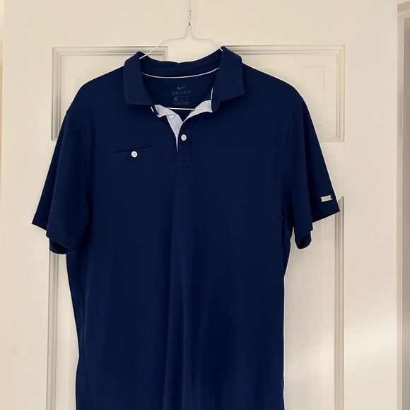 Nike Dri-Fit Golf Polos ( set of 5), size large, cotton material - Picture 6 of 12